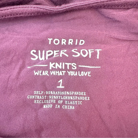 Torrid Lace Sleeve Tunic V-Neck Ruched Front Long Top Plus Size 1 1X 14 16 NWT - Picture 14 of 16